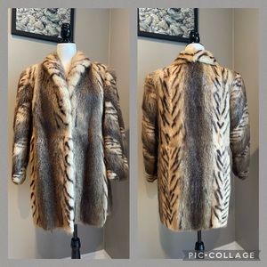 Spectacular Vintage Fur Coat Never Worn Pristine Structured Shoulders - M